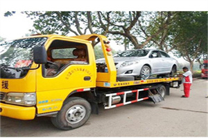 兴山附近24小时汽车拖车服务热线